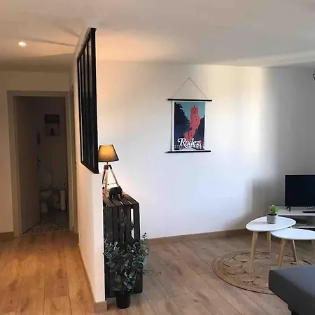 T2 50m2 3*,centre Ville,calme,lumineux Charme Daire *